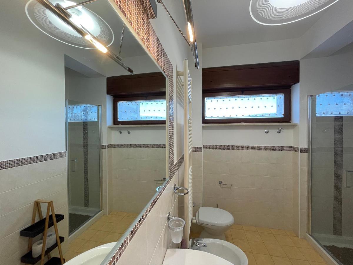 Casa Katiu' Due Camere Indipendenti In Appartamento Di 83 Mq LʼAquila Exteriör bild